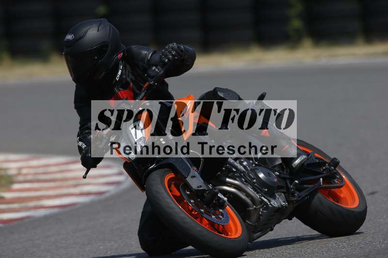 Archiv-2023/28 05.06.2023 Moto Club Anneau du Rhin/blanc-novice/7